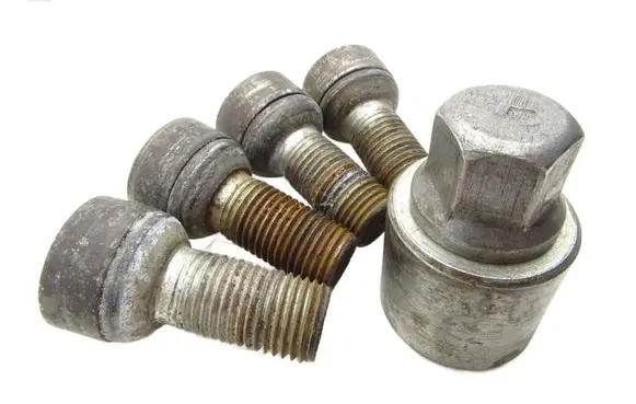Volkswagen Scirocco Nuts/bolts 