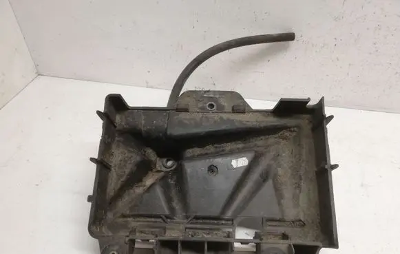 Seat Ibiza IV (6J,6P) Battery tray 6Q0915331D