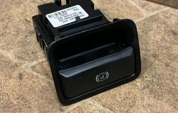 Mercedes-Benz GLE (W166 - C292) Hand parking brake switch A2469050451