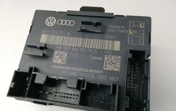 Audi A4 S4 B8 8K Door control unit/module 8K0959792N