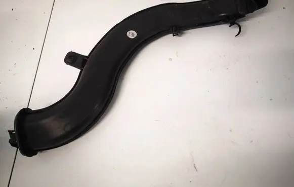 Mercedes-Benz A W176 Air intake hose/pipe A2468320090 BBP1902