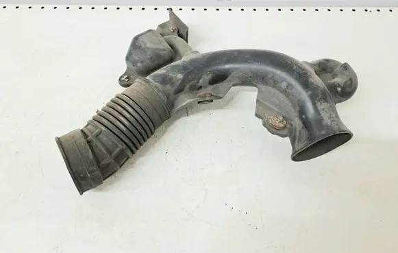 Intake resonator