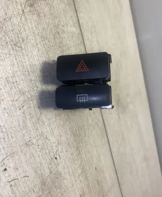 Toyota Corolla E120 E130 Hazard light switch 153644 777-2y1d