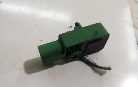 Volvo S80 Airbag deployment crash/impact sensor 30775521
