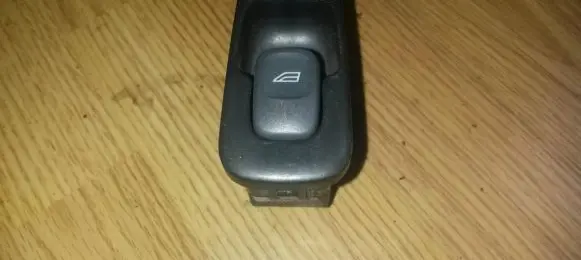 Volvo S80 Electric window control switch 9476695