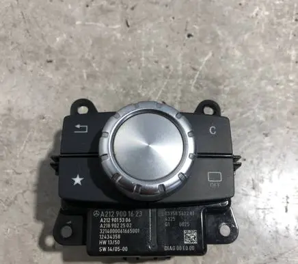 Mercedes-Benz CLS C218 X218 Head unit multimedia control A2129001623 A2129015306 A2189022502