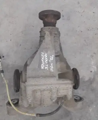 Volkswagen Touareg I Rear differential 4460310018 4DRM99039