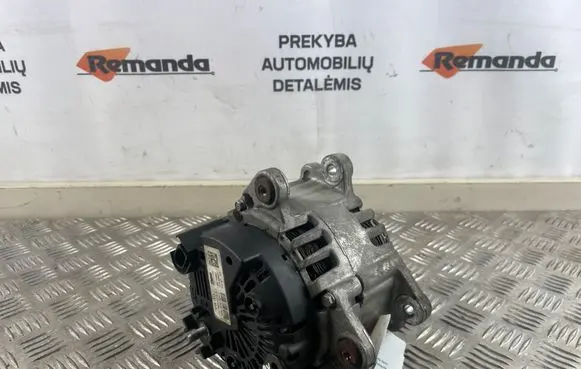 Volkswagen PASSAT B8 Generator/alternator 03L903024L