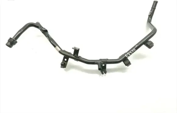 Audi A6 C7 Engine coolant pipe/hose 04L122157BA