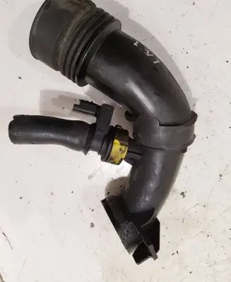 Peugeot 5008 Intercooler hose/pipe 9683726080