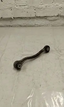 Mercedes-Benz C W205 Rear control arm A20402