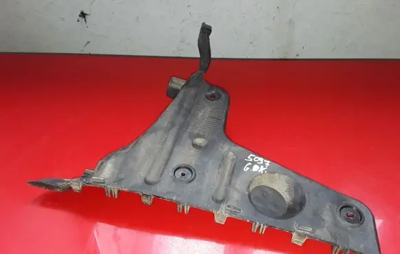 Seat Exeo (3R) Rear bumper mounting bracket 3R9807393