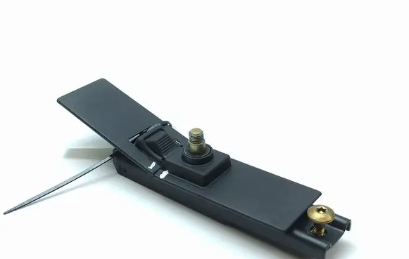 Jaguar XJ X40 Seat belt height adjuster 