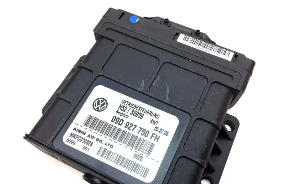 Audi Q7 4L Gearbox control unit/module 09D927750FH
