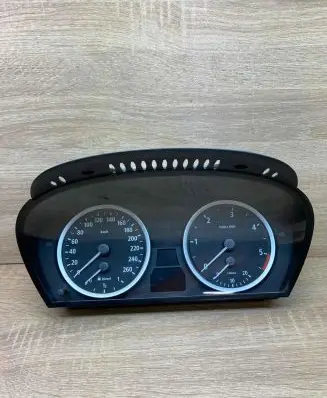 BMW 5 E60 E61 Speedometer (instrument cluster) A2C53020569