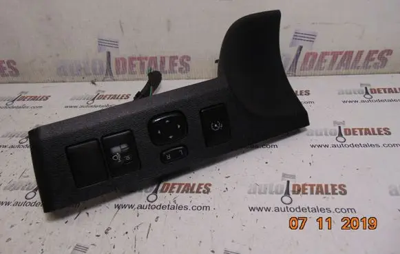 Toyota Avensis T270 A set of switches 5544605080