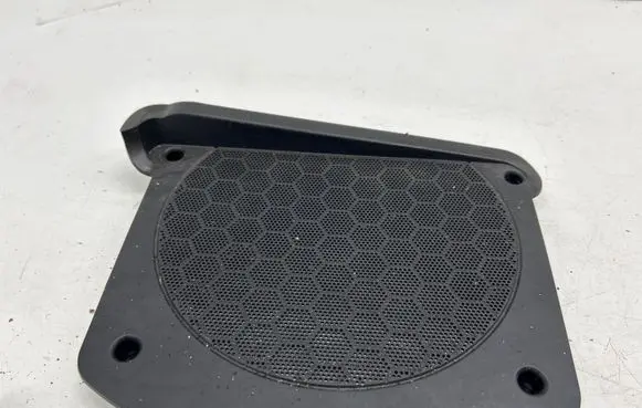 BMW iX3 G08 Subwoofer grill/trim 6826952