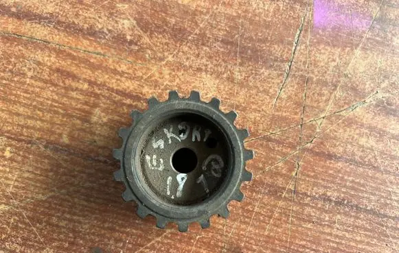 Ford Escort Crankshaft gear 96FF6B645AA