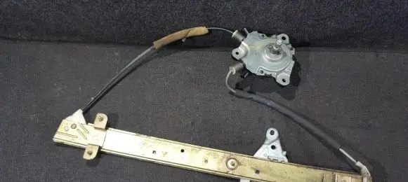 Toyota Corolla E100 Sliding door window regulator with motor