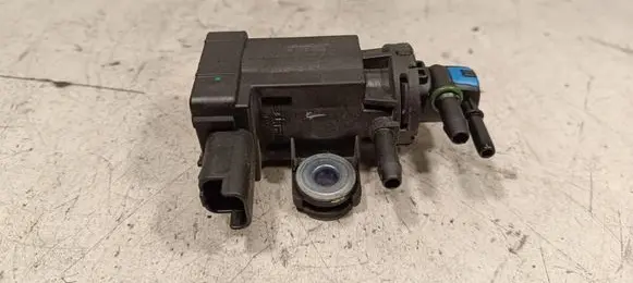 Ford Kuga II Turbo solenoid valve 9808206880