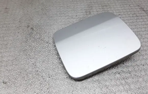 Mitsubishi Pajero Fuel tank cap