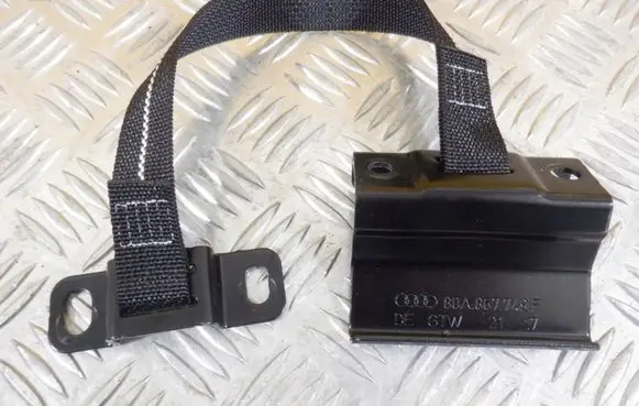 Audi Q5 SQ5 Tie down hook / loop 80A867749F
