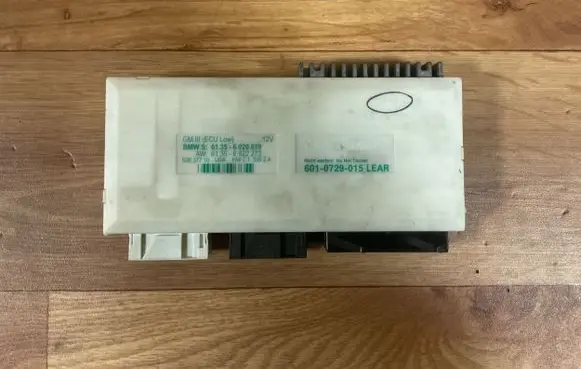 BMW 5 E39 Comfort/convenience module 6920819 6010729015 6922273