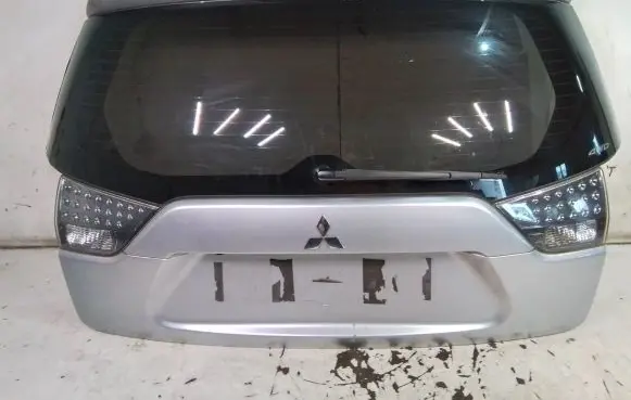 Mitsubishi Outlander Tailgate/trunk/boot lid