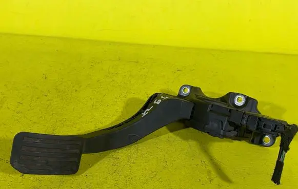 Ford Galaxy Accelerator throttle pedal