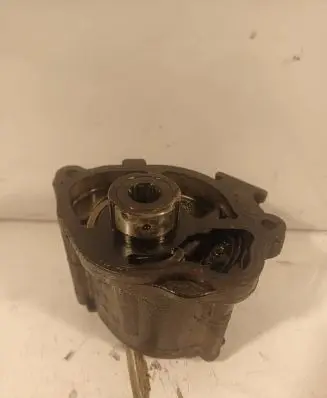 Mercedes-Benz C W204 Vacuum pump A6512300165 GD01497 AC46000