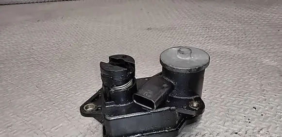 Mitsubishi Colt Intake manifold valve actuator/motor A6401500294