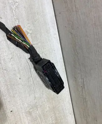 Audi e-tron ABS module connector plug 5q0973046