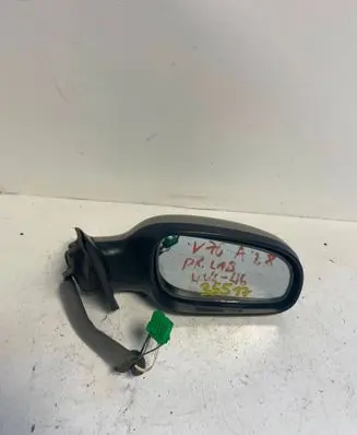 Volvo V70 Front door electric wing mirror E11015463 E11025463