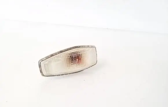 KIA Sorento Front fender indicator light