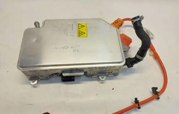 Volvo XC40 Headlight/headlamp 32383807JLK01