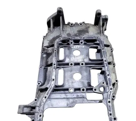 KIA Sorento Oil sump 