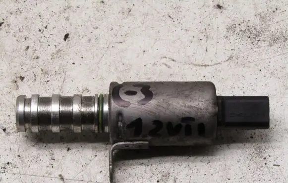 Citroen C3 Camshaft vanos timing valve V758776080