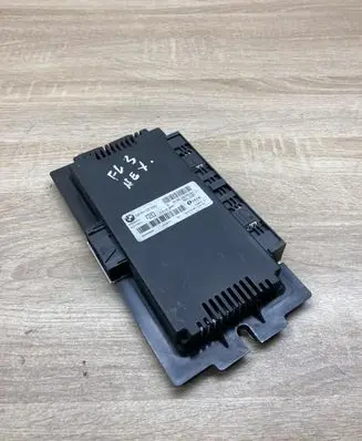 BMW 3 E90 E91 Light module LCM 9204532 9204535