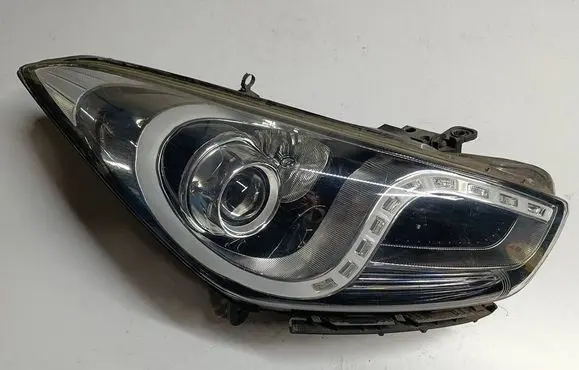 Hyundai i40 Headlight/headlamp afwf11198