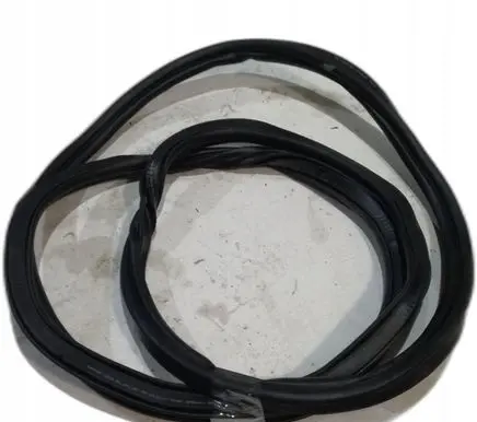 Porsche Panamera (971) Trunk rubber seal (body) 971827705