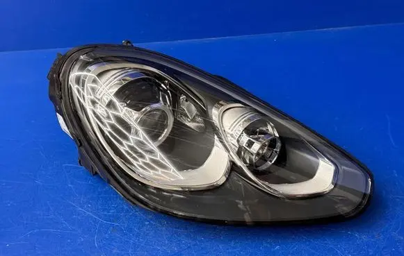 Porsche Cayenne (92A) Headlight/headlamp 7P5941752F 1ZT01174562