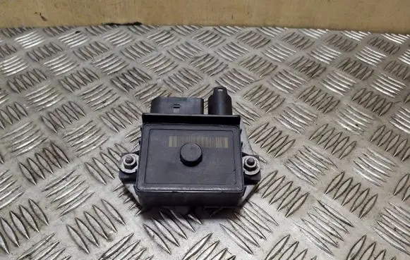 BMW X1 E84 Glow plug pre-heat relay 77980007 0522120102