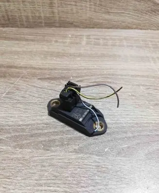 Mercedes-Benz S W220 Airbag deployment crash/impact sensor 0025426918