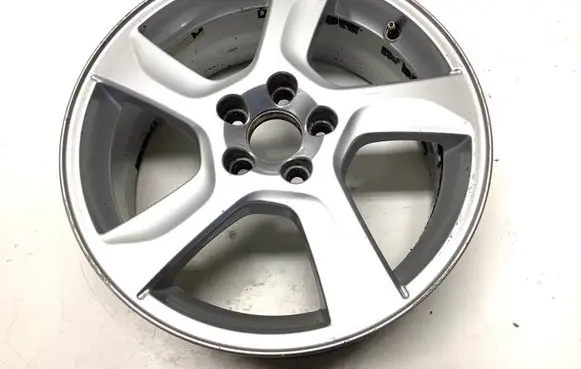 Volvo V60 R17 alloy rim 31200602