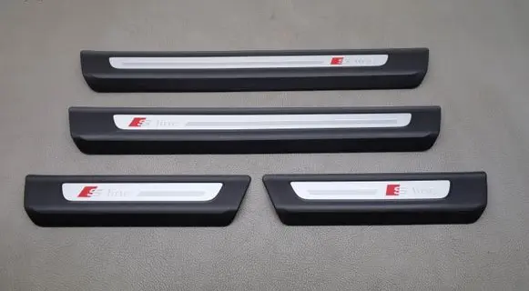 Audi Q7 4M Other sill/pillar trim element 4M0853373B 4M0853376B