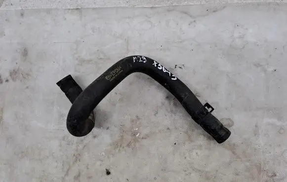 Mazda CX-3 Engine coolant pipe/hose