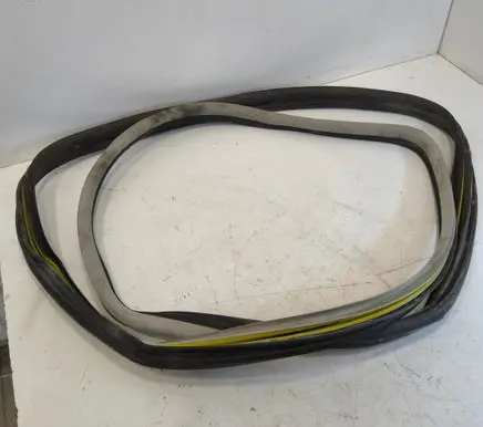 Volkswagen Sharan Front door rubber seal 