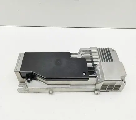 BMW XM Sound amplifier 5A52E25