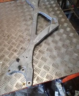 Audi A8 S8 D4 4H Other under body part 4H0806151B 4H0806151