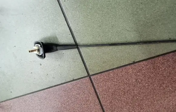 Renault Trafic II (X83) Radio antenna 000